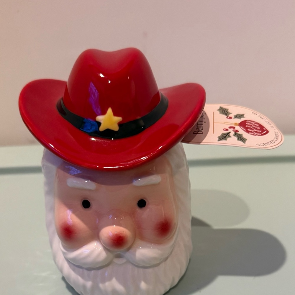 Cute Destination Holiday Ceramic Cowboy Santa Christmas Candle with Lid- NWT - Picture 2 of 5